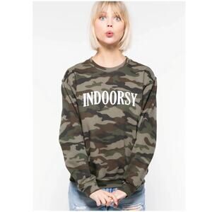New camo women's sweatshirt "indoorsy" size S